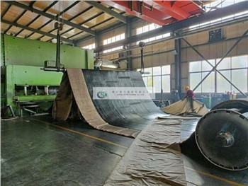 Id-Diga tal-Lastiku li jintefħu